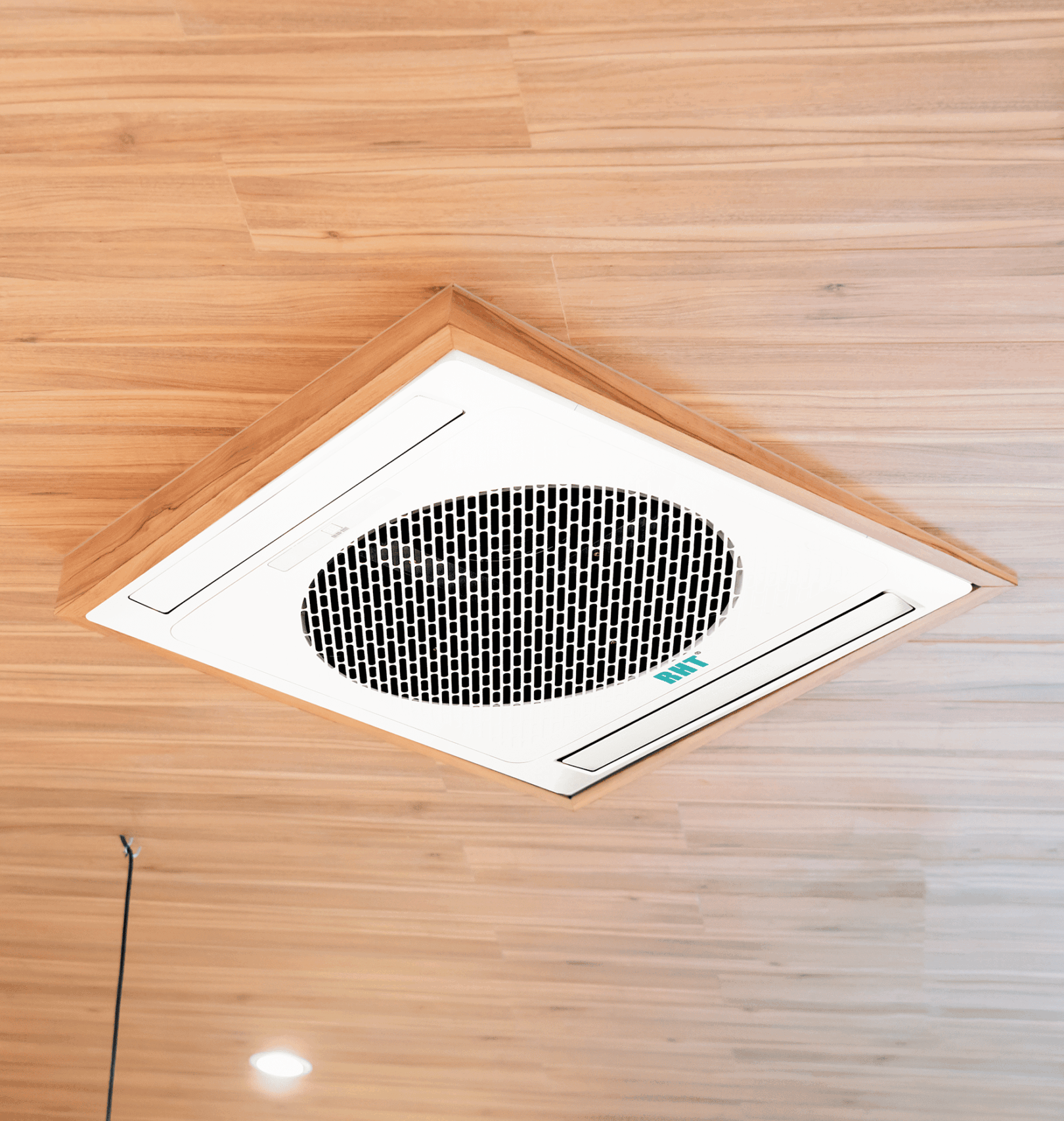 EC920 - Wall and Ceiling placed Filtration Unit